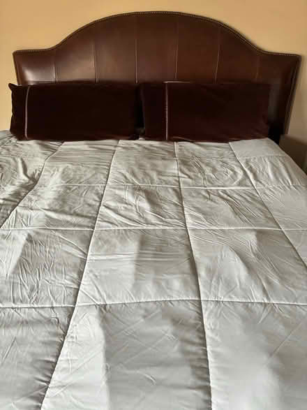 Photo of free King size Sleep Number bed (Pacifica) #1