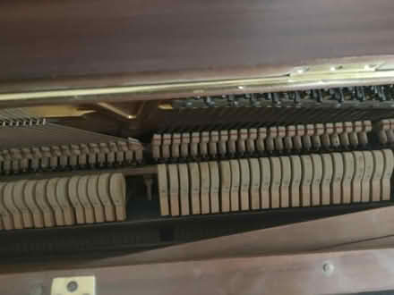 Photo of free Piano (GU1) #3