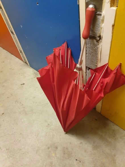 Photo of free Heart shaped umbrella (IG8) #2