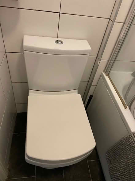 Photo of free Toilet (W12) #1