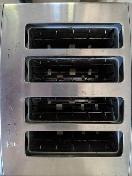 Photo of free Cuisinart Toaster (4 slices) (Fairbrae) #2