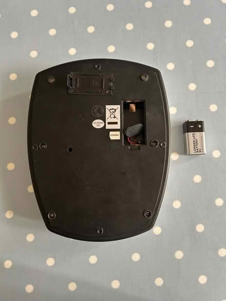 Photo of free Baking scales (TW2 whitton) #3