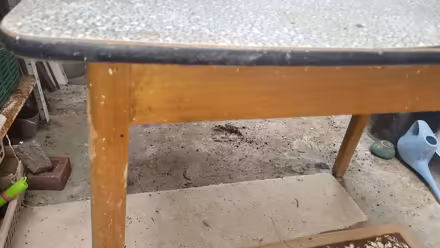 Photo of free 1950's kitchen table (Bromley BR1) #3