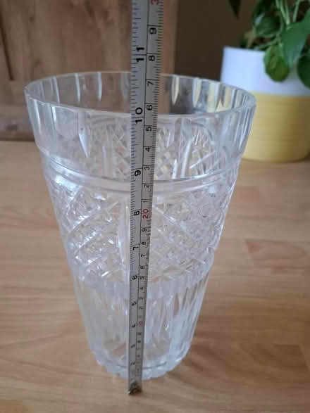 Photo of free Crystal glass vase (Holbrooks CV6) #2