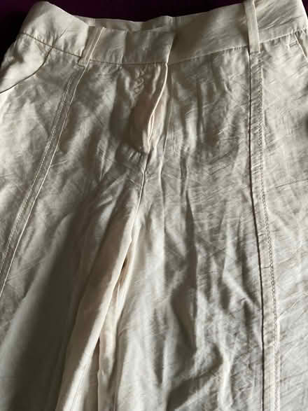 Photo of free H & M lightweight cargo trousers (Waverton CH3) #2