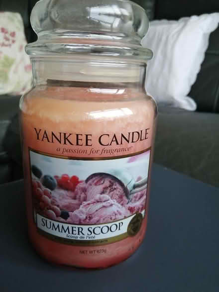 Photo of free Yankee candle (Rainham Mark ME8) #1