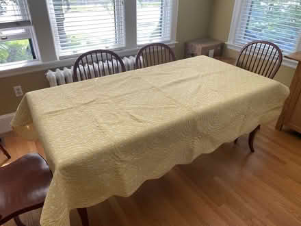Photo of free Twin bed spread (Nr Fresh Pond & Mt Auburn Cem.) #1