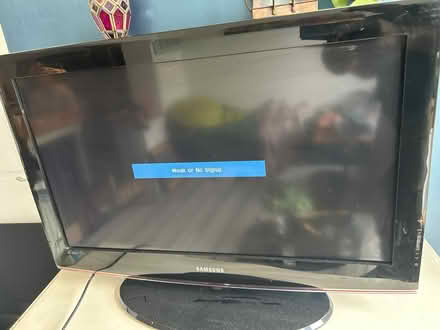 Photo of free Samsung TV 32 inches (Firth Park S5) #1