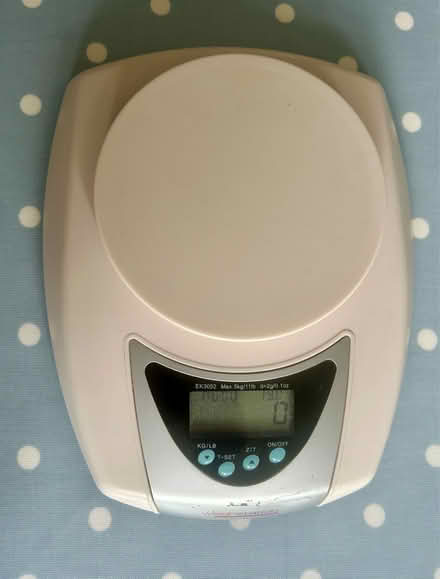 Photo of free Baking scales (TW2 whitton) #1