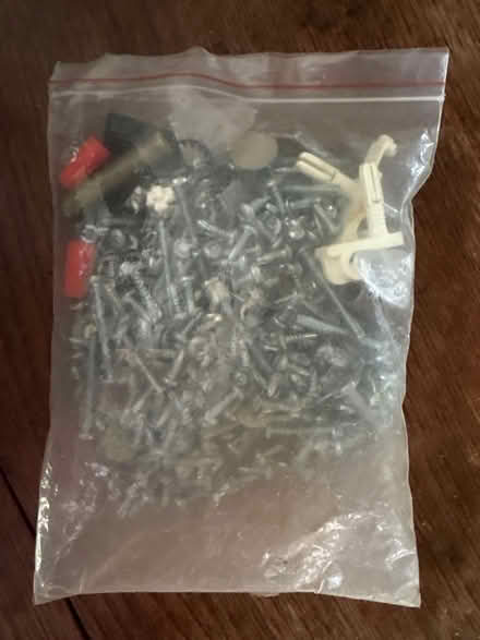 Photo of free Miscellaneous bag of machine screws (Main/danforth) #1