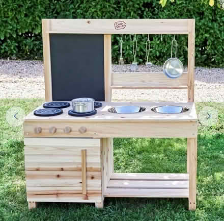 Photo of Mud kitchen for Primary School (Beckenham BR3) #1