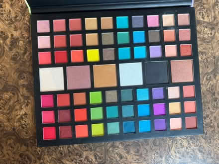 Photo of free Eyeshadow Palettes (SE Leesburg) #4