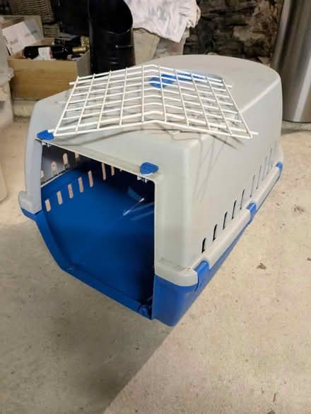 Photo of free Cat/animal carrier (Tetbury GL8) #1