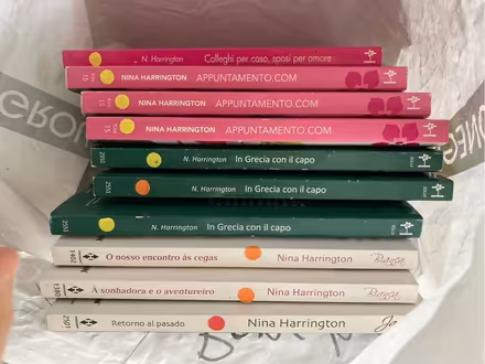 Photo of free Italian paperbacks (Chineham RG24) #1