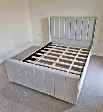Photo of Double Bed (Hartington Road BN2) #1