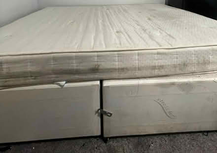 Photo of free Double bed base and mattress (Carntyne G32) #2