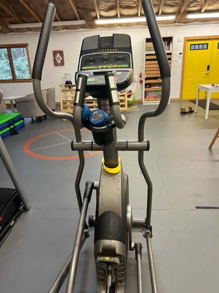 Photo of free Elliptical (East asheville) #4