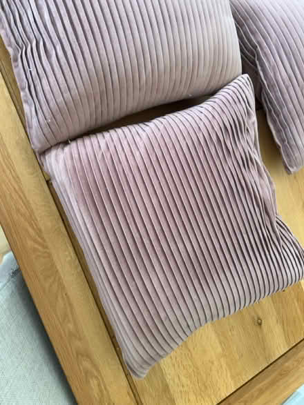 Photo of free Cushions x 4 white x 3 pink (CR3 Caterham on the hill) #3