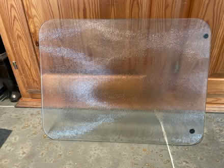 Photo of free Glass chopping/serving board (Taffs Well CF15) #1