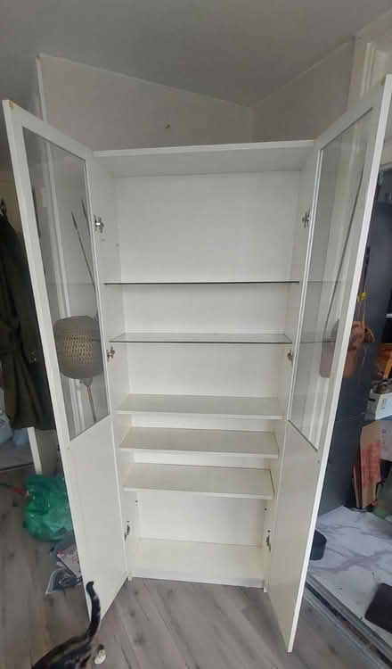 Photo of free Cabinet - Collection today (Battersea SW11) #2