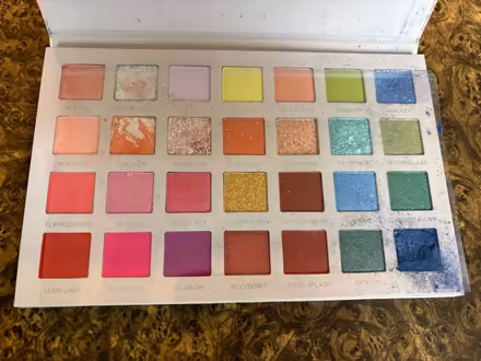 Photo of free Eyeshadow Palettes (SE Leesburg) #2