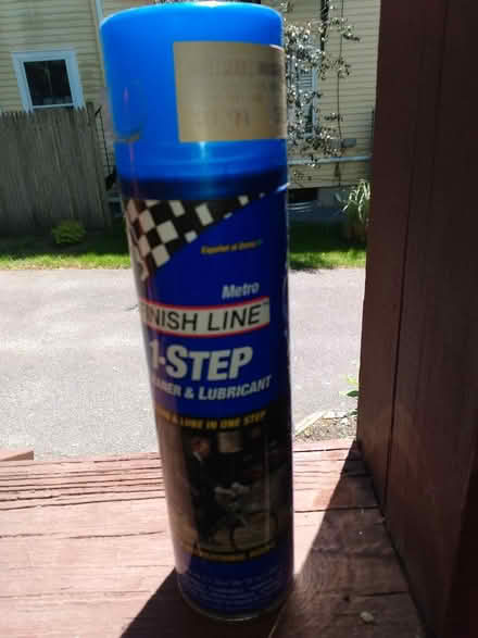 Photo of free cleaner and lubricant (Cambridge, Porter Square) #1