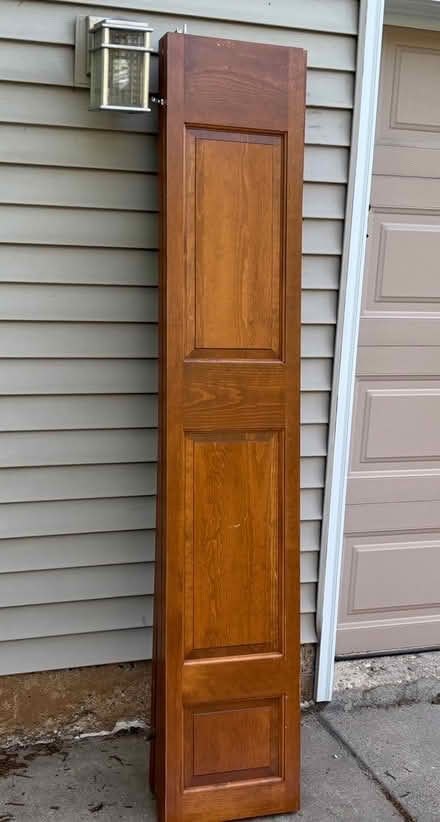 Photo of free Set of bi-fold doors (Far west Madison) #1