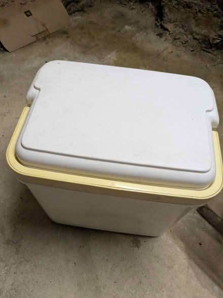 Photo of free Cooler box (Tetbury GL8) #2
