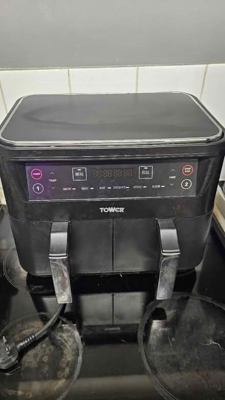 Photo of free Dual air fryer (Chippenham SN14) #1