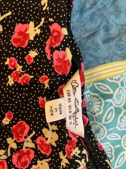 Photo of free Clothes/watch/make up (Palmers Green N13) #4