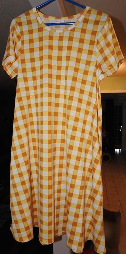 Photo of free Yellow Dress (Mavis and Rathburn) #1