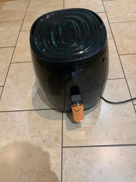 Photo of free Morphy Richards air fryer (highcliffe BH23) #1
