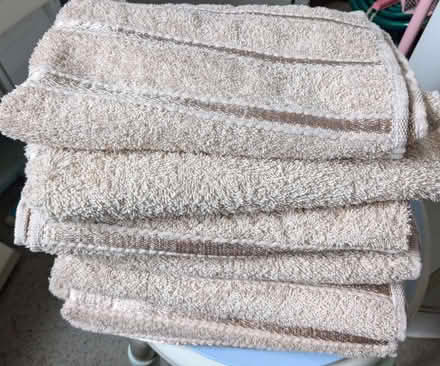 Photo of free Towels Egyptian Cotton, no holes gc (The Highlands TN39) #1