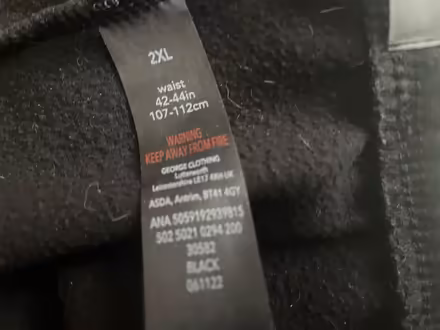 Photo of free Brand new, black joggers (PR5 Clayton brook) #3