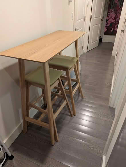 Photo of free Breakfast Nook Table and Stools (Spring Hill/Porter Square) #2