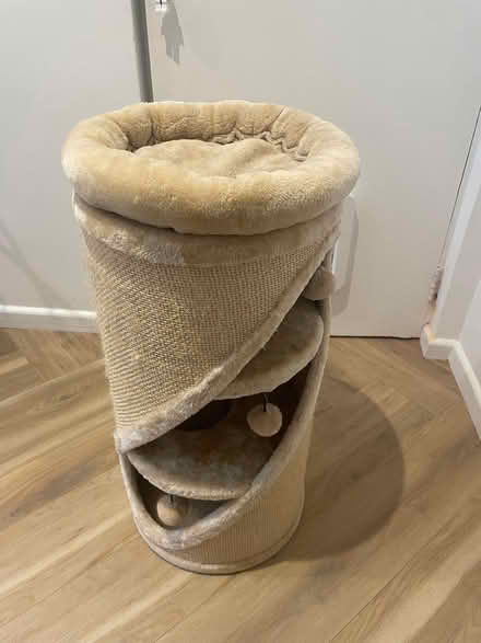 Photo of free Kitten/Small cat Scratch Barrel (Berkhamsted HP4) #1