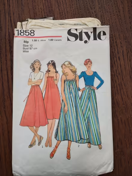 Photo of free Sewing patterns (Leyland PR25) #1