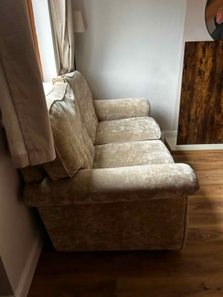 Photo of free Sofas (2-Seater & 3-Seater) (Cookley, DY10) #4