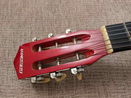 Photo of free Children's 6 string guitar (SW6) #2