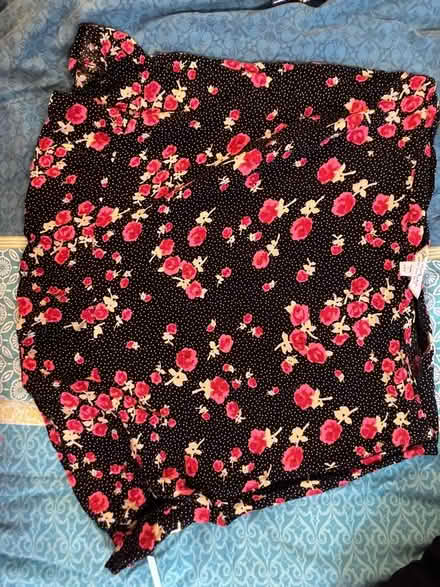 Photo of free Clothes/watch/make up (Palmers Green N13) #3