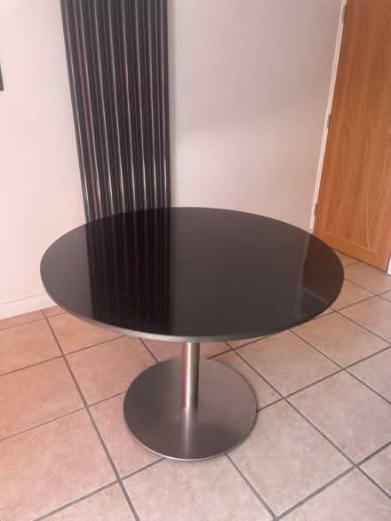 Photo of free Table (Rickmansworth WD3) #1