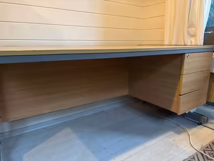 Photo of free Desk with drawers (Bradford on Avon BA15) #4