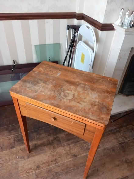 Photo of free Ancient sewing machine (Ainsdale PR8) #2