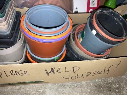 Photo of free Lots of plastic pots, various sizes (Westbury Fields BS9) #2
