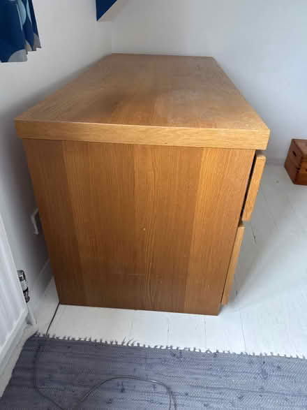 Photo of free Desk (Wheathampstead AL4) #3