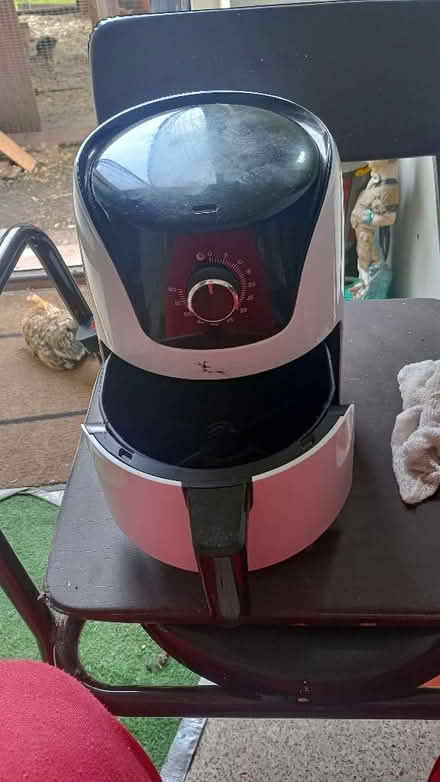 Photo of free Air fryer excellent condition, (Kendal LA9) #1