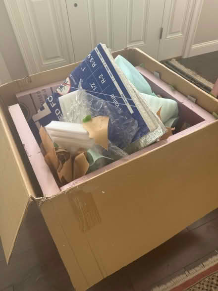 Photo of free Packing boxes and mayerials (02649) #2