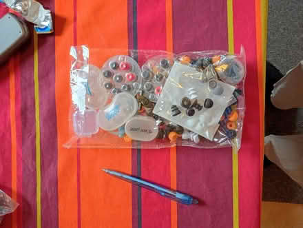 Photo of free Earbuds (St Leonards Green TN38) #1