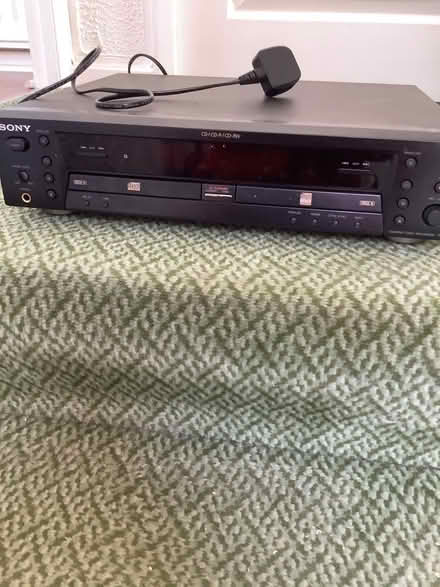 Photo of free Sony cd player (Balerno EH14) #1