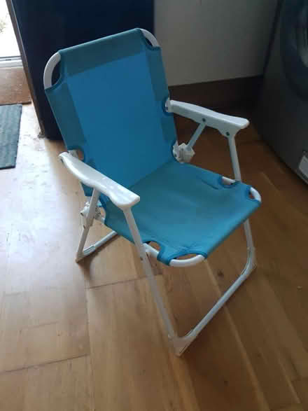 Photo of free Child's fold up chair (Kidlington OX5) #1